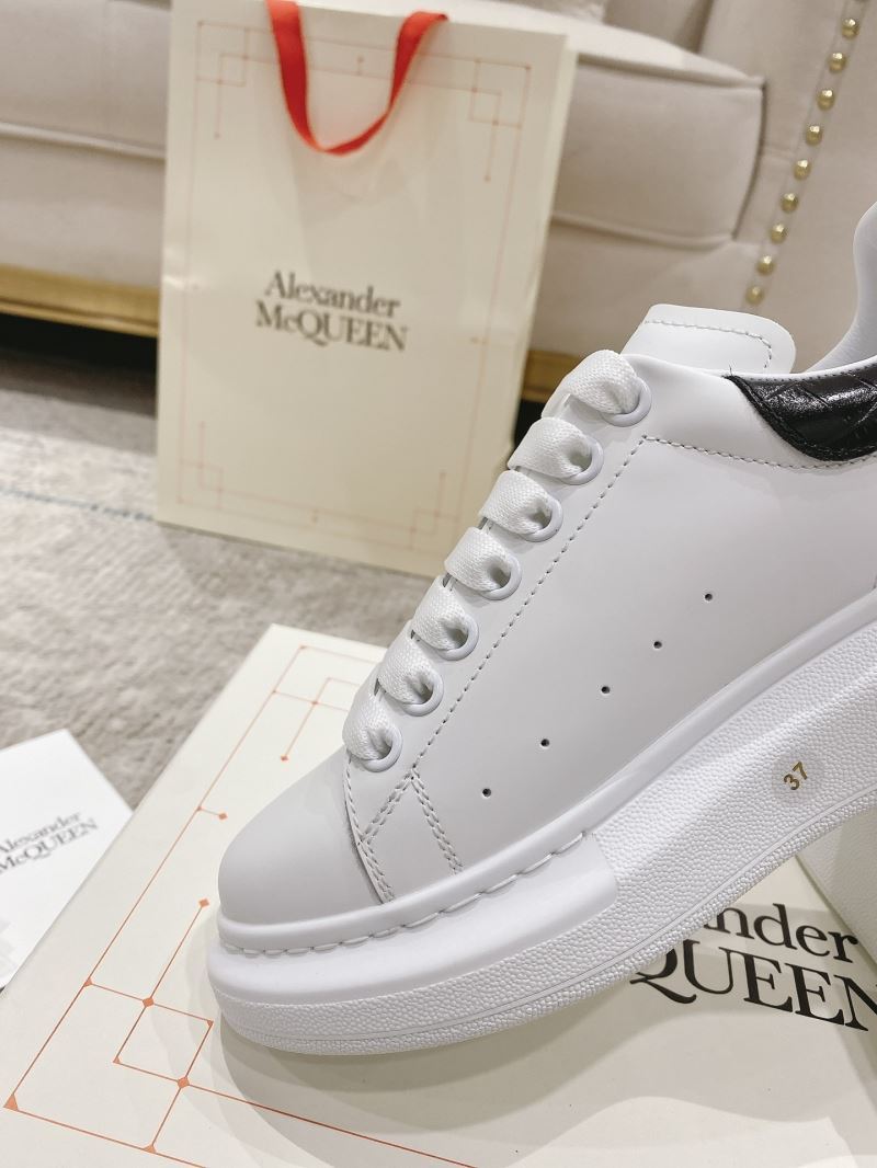 Alexander Mcqueen Low Shoes